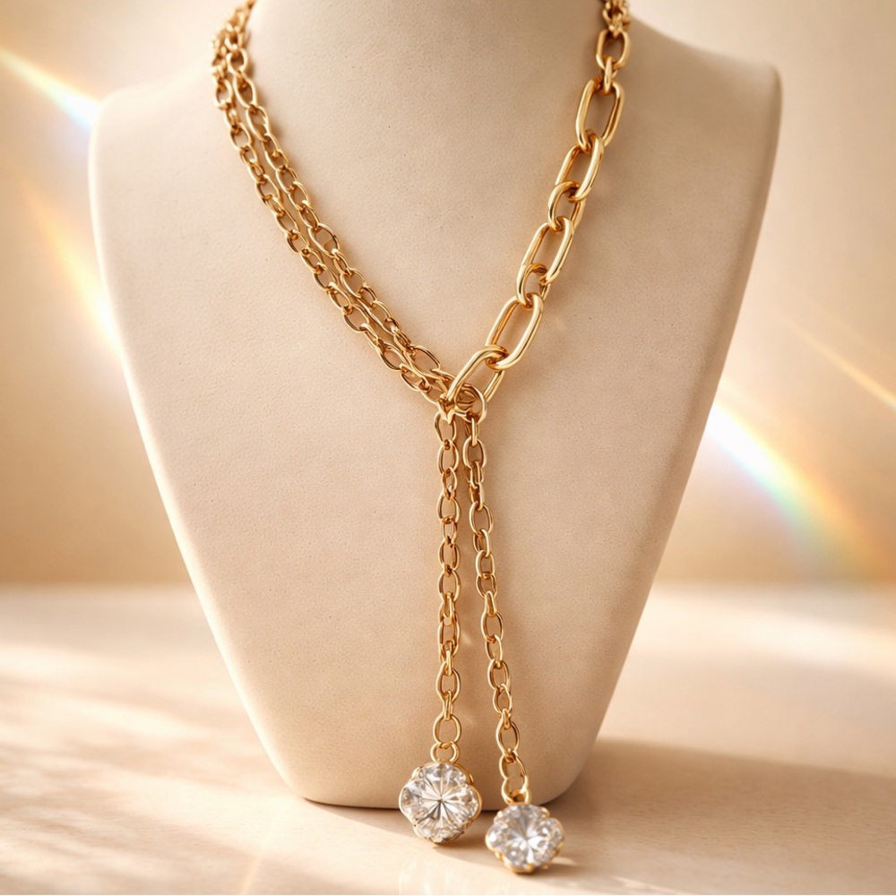 Elegant Gold Necklace with Crystal Accents